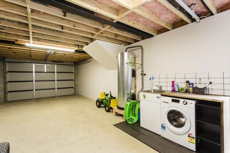 Photo of property in 1 Pearse Street, Brighton, Dunedin, 9035