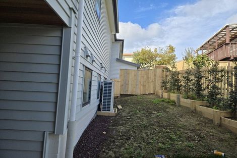 Photo of property in 58 Bond Crescent, Forrest Hill, Auckland, 0620