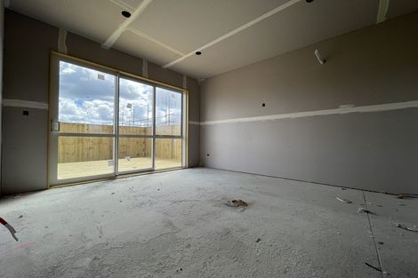 Photo of property in 20 Babina Avenue, Kumeu, 0810