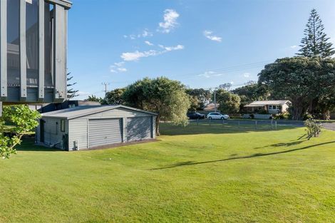 Photo of property in 607 Pukehina Parade, Pukehina, Te Puke, 3189