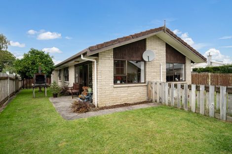 Photo of property in 235a Shakespeare Street, Leamington, Cambridge, 3432