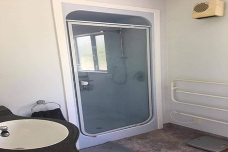 Photo of property in 133 Greenhithe Road, Greenhithe, Auckland, 0632