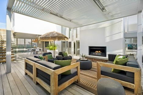 Photo of property in 45 Taumata Road, Omaha, 0986