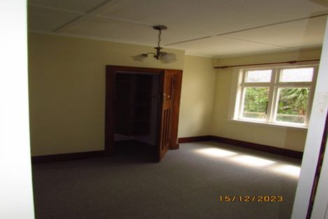Photo of property in 64 Fairview Crescent, Kelburn, Wellington, 6012