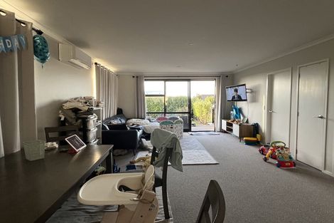 Photo of property in 114-118 Banks Street, Marfell, New Plymouth, 4310