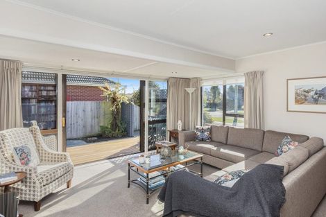 Photo of property in 37 Kaiwara Street, Hoon Hay, Christchurch, 8025