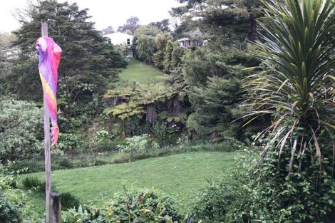 Photo of property in 12 Airey Place, Torbay, Auckland, 0630