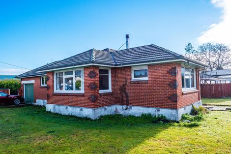 Photo of property in 1 Campbell Street, Geraldine, 7930