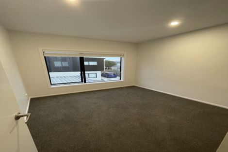 Photo of property in 70b Arimu Road, Papakura, 2110