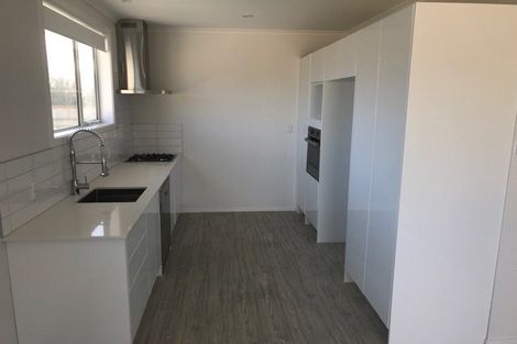 Photo of property in 21a Main Road, Titahi Bay, Porirua, 5022