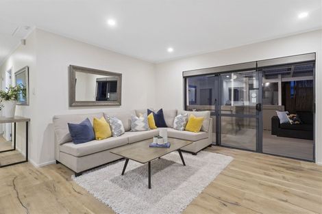 Photo of property in 2/22 Sunburst Lane, Torbay, Auckland, 0630