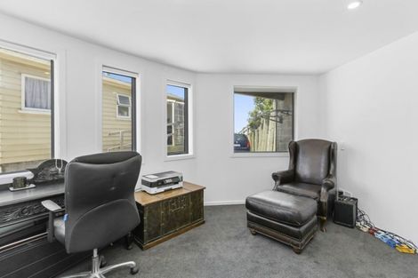 Photo of property in 42 Mandalay Terrace, Khandallah, Wellington, 6035