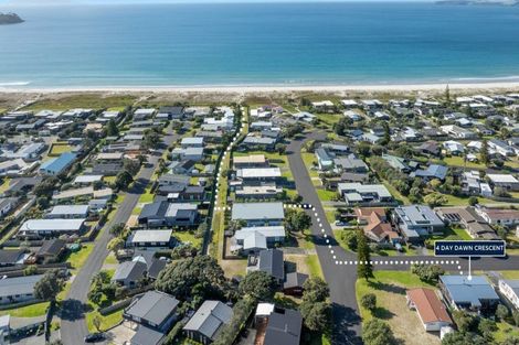 Photo of property in 4 Day Dawn Crescent, Omaha, Warkworth, 0986