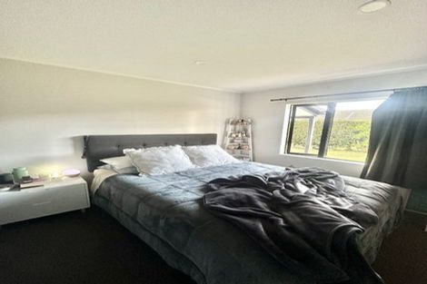 Photo of property in 102 Sandspit Road, Waiuku, 2123