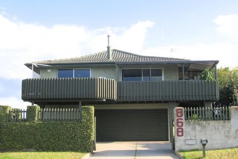 Photo of property in 868 Papamoa Beach Road, Papamoa Beach, Papamoa, 3118