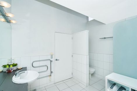 Photo of property in 19b Rostrevor Street, Hamilton Central, Hamilton, 3204