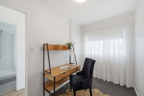 Photo of property in 5/773 Beach Road, Browns Bay, Auckland, 0630