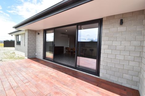 Photo of property in 25 Lakeland Avenue, Twizel, 7901