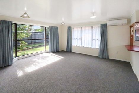Photo of property in 3/41 Athlone Crescent, Avalon, Lower Hutt, 5011