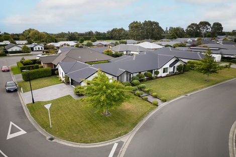 Photo of property in 2 Westburn Place, Prebbleton, 7604