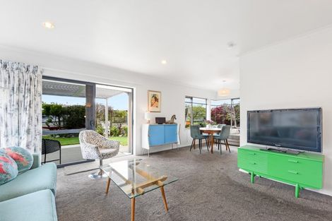 Photo of property in 10 Tillson Crescent, Motueka, 7120