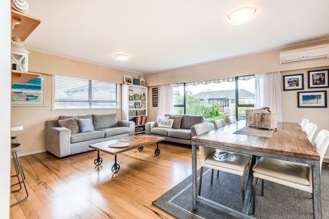 Photo of property in 63 Seacliffe Avenue, Belmont, Auckland, 0622