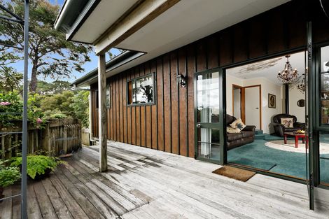 Photo of property in 188 Shaw Road, Oratia, Auckland, 0604