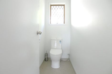 Photo of property in 10 Pohutukawa Place, Ellerslie, Auckland, 1051