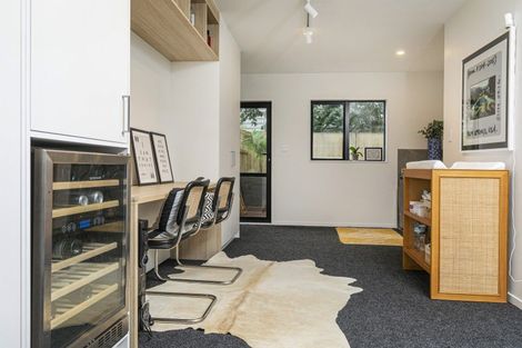 Photo of property in 19c Hastings Road, Mairangi Bay, Auckland, 0630