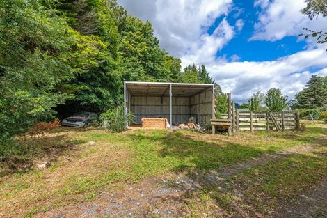 Photo of property in 244 Londons Ford Road, Pohangina, Feilding, 4777