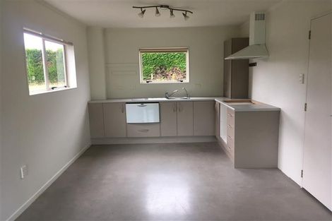 Photo of property in 14 Burberry Road, Karaka, Drury, 2578