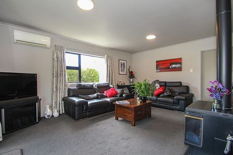 Photo of property in 14 Main Street, Weston, Oamaru, 9401