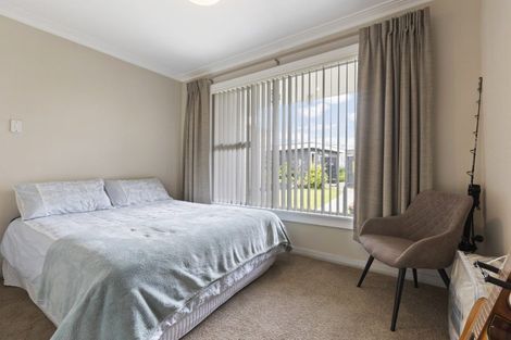 Photo of property in 60 Cutfield Street, Inglewood, 4330