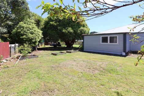 Photo of property in 21 Bridge Street, Eketahuna, 4900