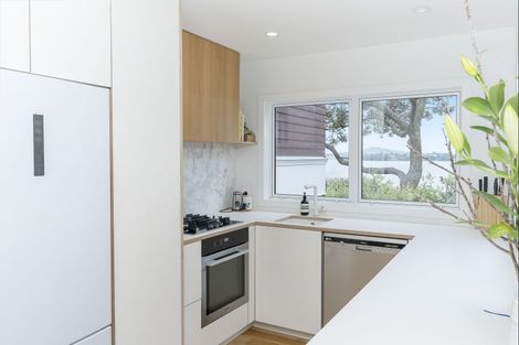 Photo of property in 1/69 Princes Street, Northcote Point, Auckland, 0627