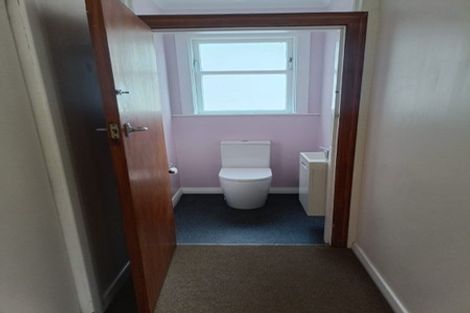 Photo of property in 47 Randwick Road, Northland, Wellington, 6012