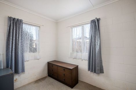 Photo of property in 242c Huatoki Street, Upper Vogeltown, New Plymouth, 4310