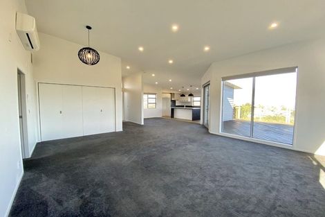 Photo of property in 1 Benhar Close, Kelson, Lower Hutt, 5010