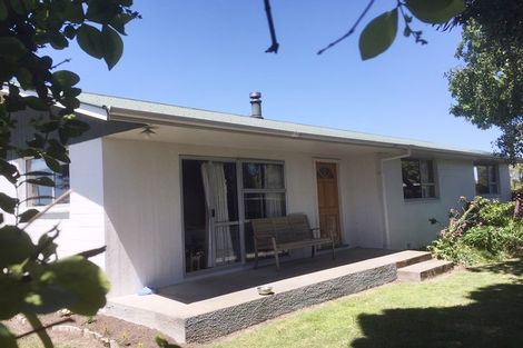 Photo of property in 20 Amberley Beach Road, Amberley, 7410