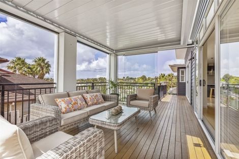 Photo of property in 23 Caversham Drive, Torbay, Auckland, 0630