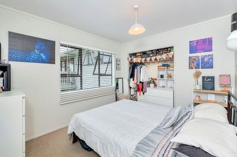 Photo of property in 36b Verbena Road, Birkdale, Auckland, 0626