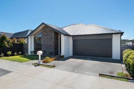 Photo of property in 12 Croatia Avenue, Huapai, Kumeu, 0810