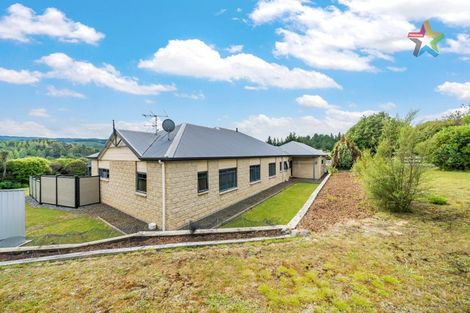 Photo of property in 6a Marua Palm Grove, Timberlea, Upper Hutt, 5018