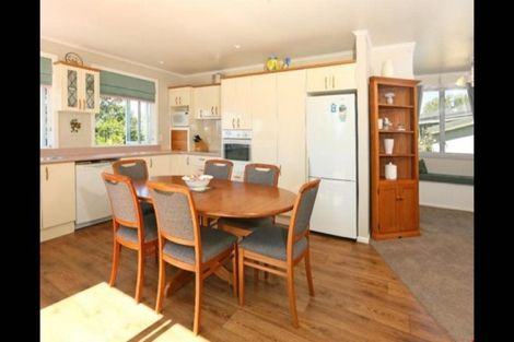 Photo of property in 41b Jaemont Avenue, Te Atatu South, Auckland, 0610