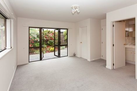 Photo of property in 1/29 Garreg Road, Fendalton, Christchurch, 8052