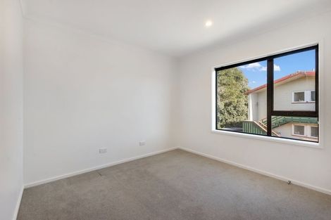 Photo of property in 99 Banks Street, Marfell, New Plymouth, 4310