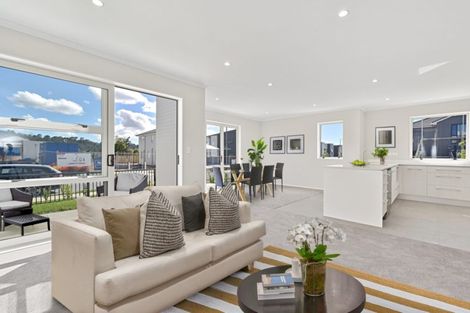 Photo of property in 7 Vincent Mcgrath Crescent, Swanson, Auckland, 0614