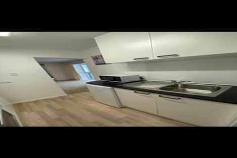 Photo of property in 74 Churchill Road, Cockle Bay, Auckland, 2014