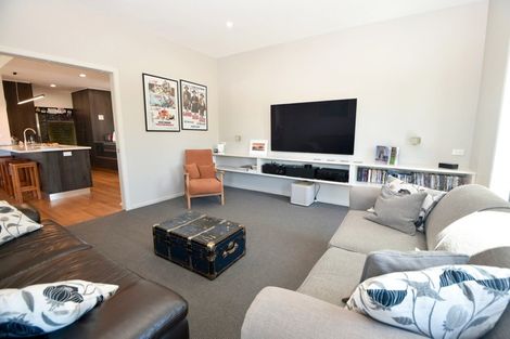 Photo of property in 40b Richmond Road, Carterton, 5713