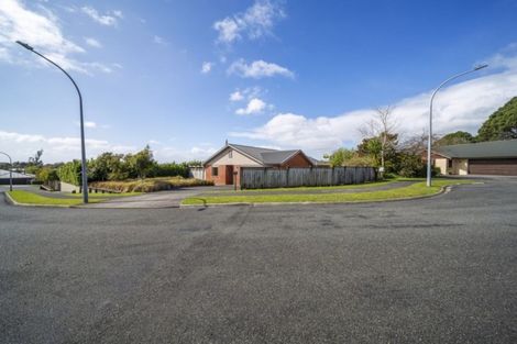 Photo of property in 3 Manuka Place, Whalers Gate, New Plymouth, 4310